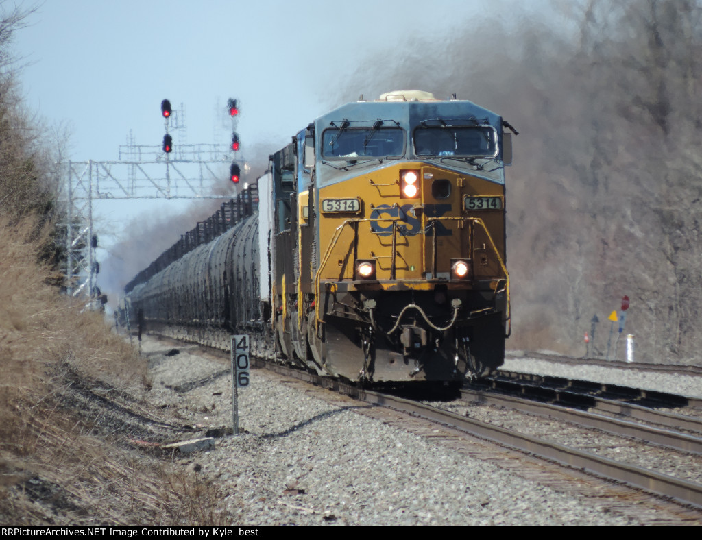 CSX 5314 on B713